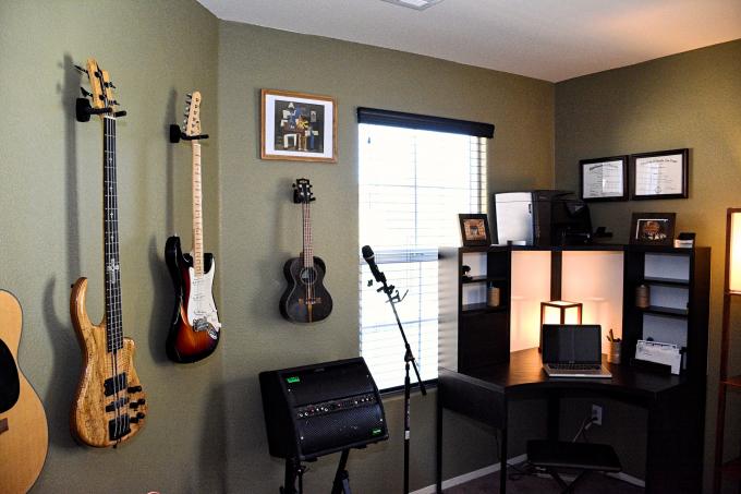 Music lesson studio at MLLV
